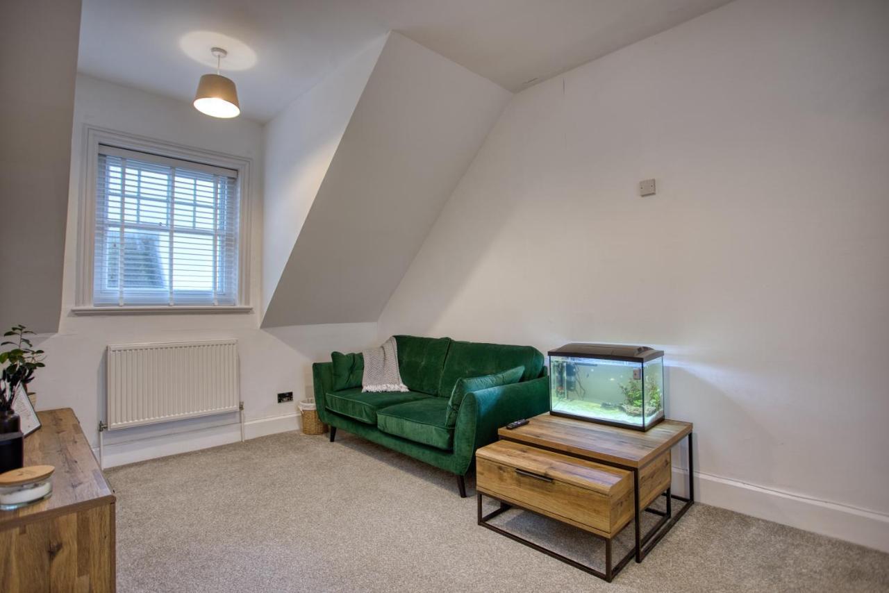 Wonderful West End - Parking Inc Apartment Folkestone Exterior photo